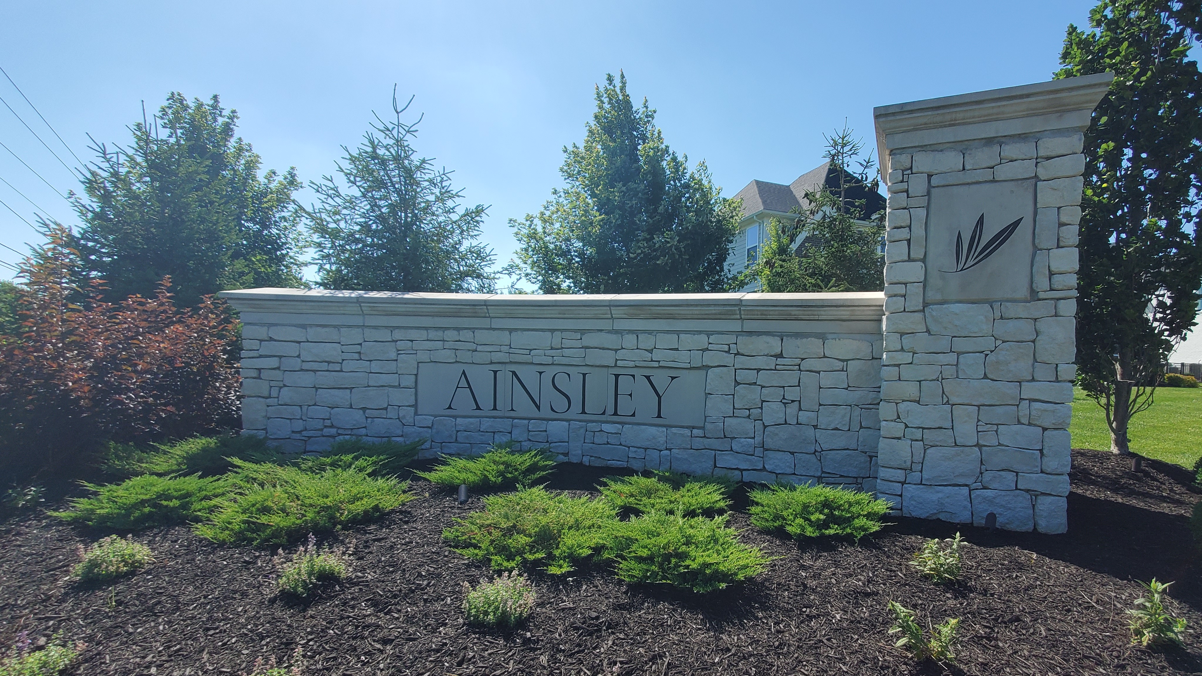 Ainsley neighborhood sign