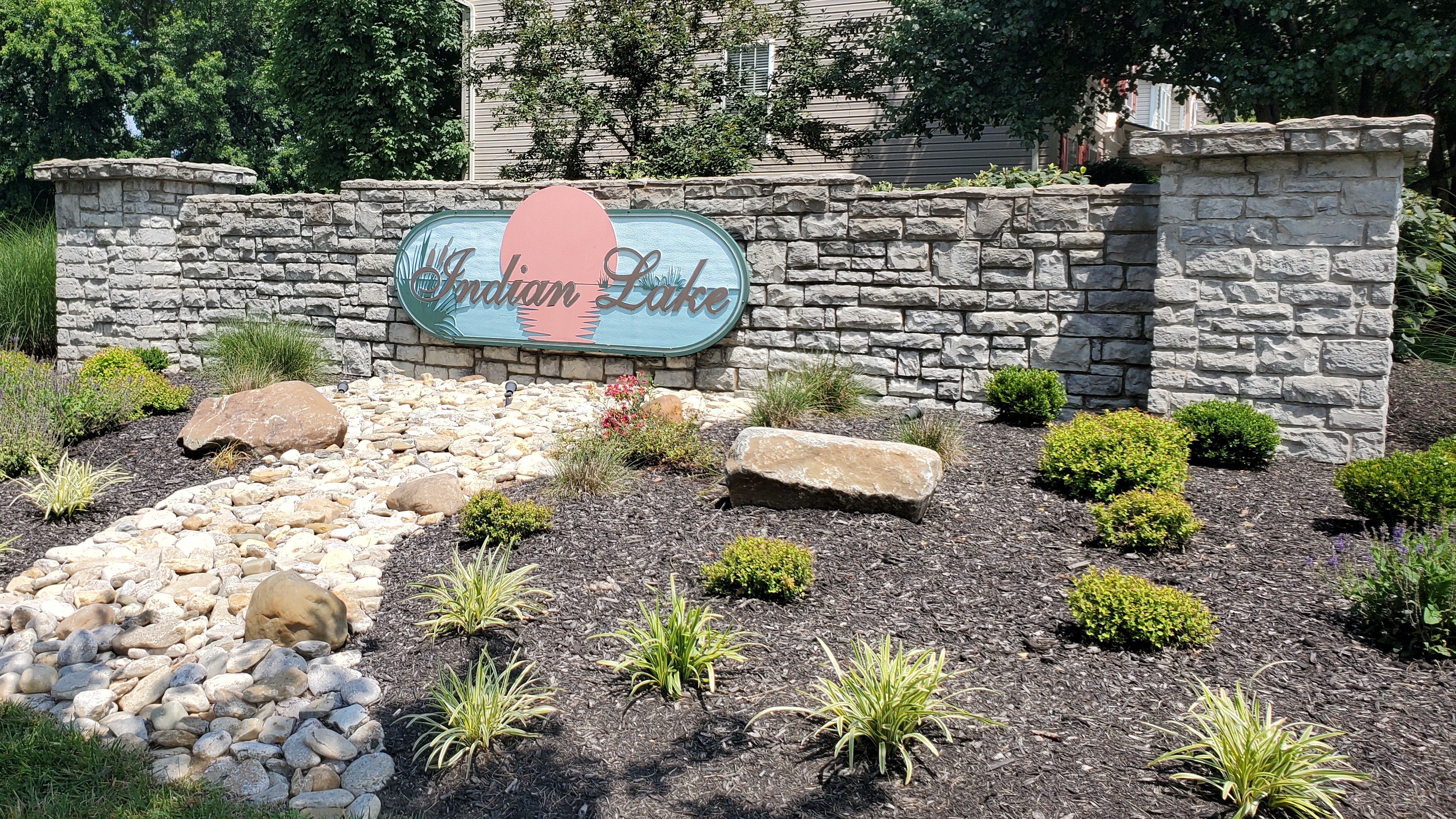 Indian Lake neighborhood sign
